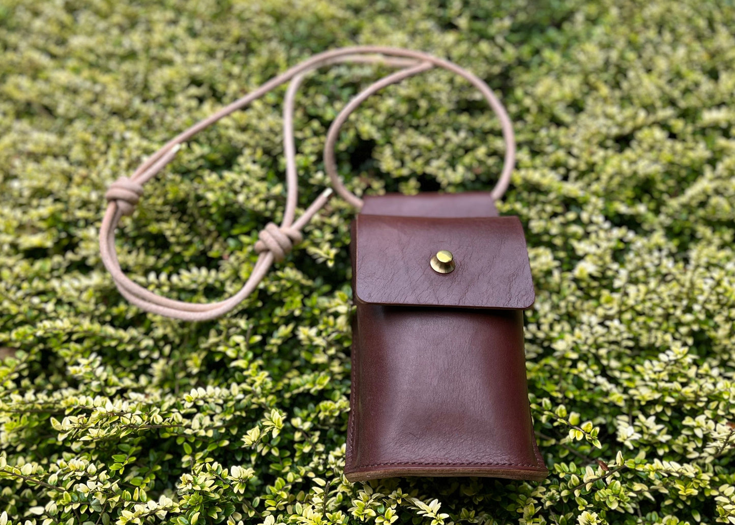Cross Body Phone Bag - Leather - Hand Stitched