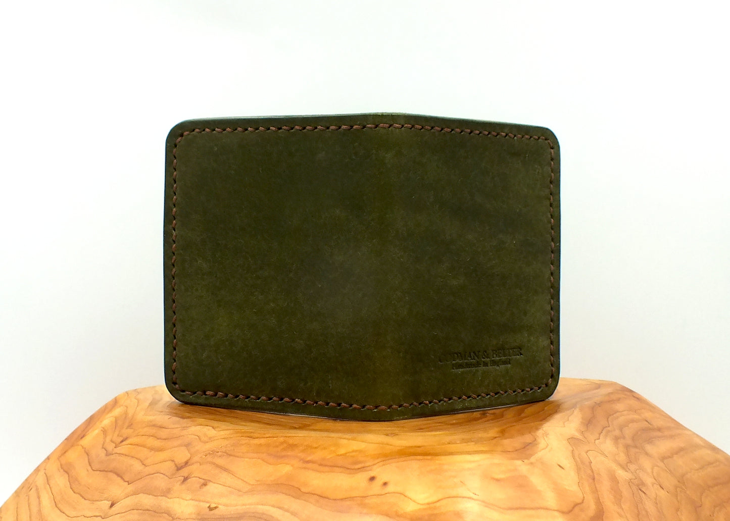 The Beacon Bi-Fold - Olive Green / Russet Brown