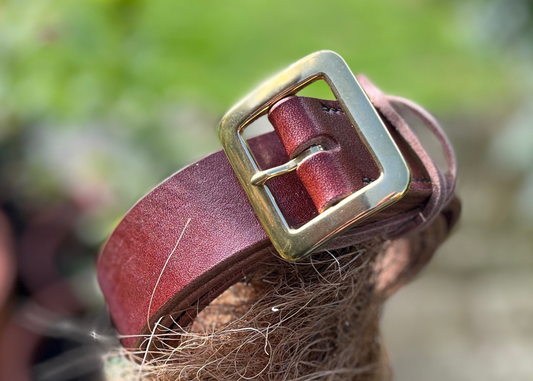 The Woodsman - Oak Bark Tanned Leather Belt - 'Whole belt' Buckle - 38mm wide - Colour Options - Hand Stitched