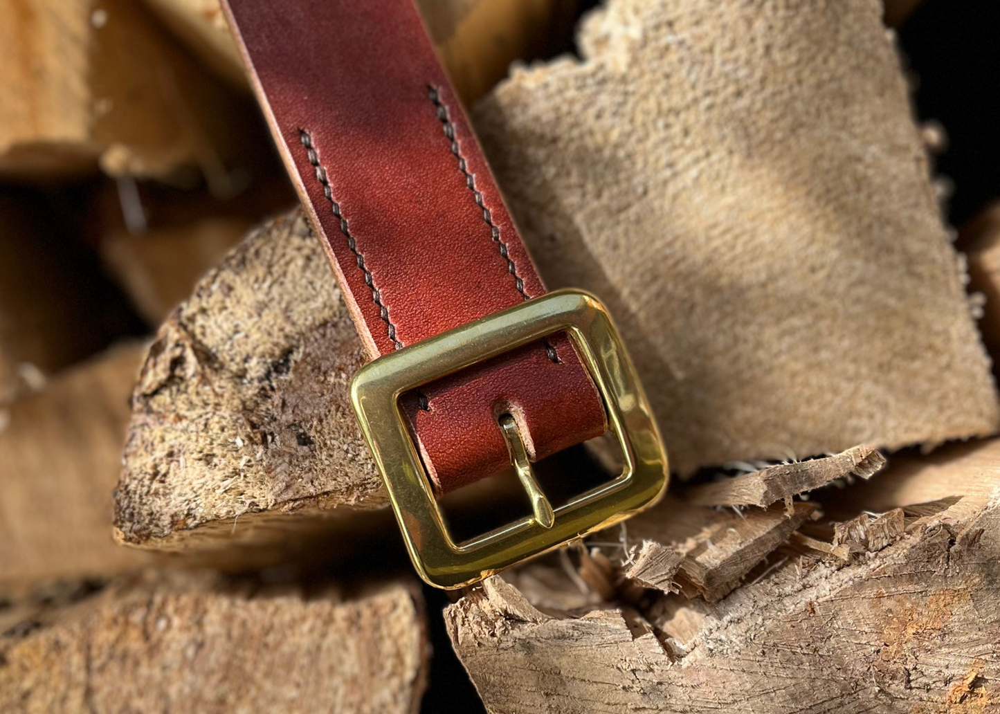 The Woodsman - Oak Bark Tanned Leather Belt - 'Whole belt' Buckle - 38mm wide - Colour Options - Hand Stitched