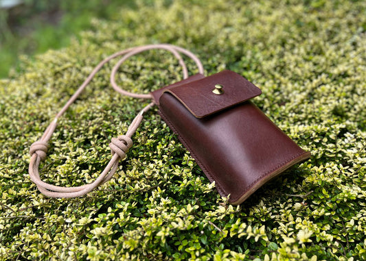 Cross Body Phone Bag - Leather - Hand Stitched