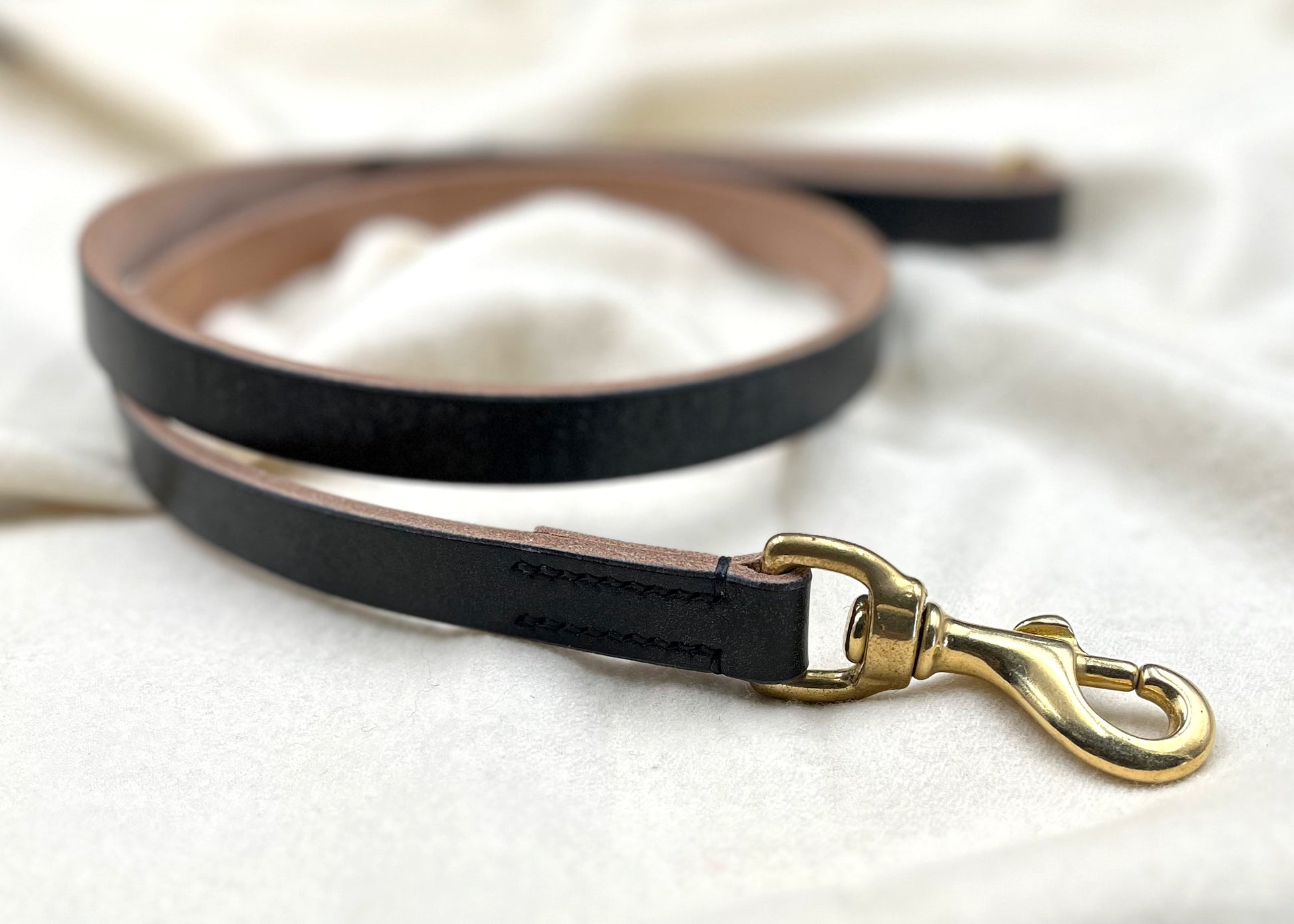 Baker's Oak Bark Leather Dog Lead